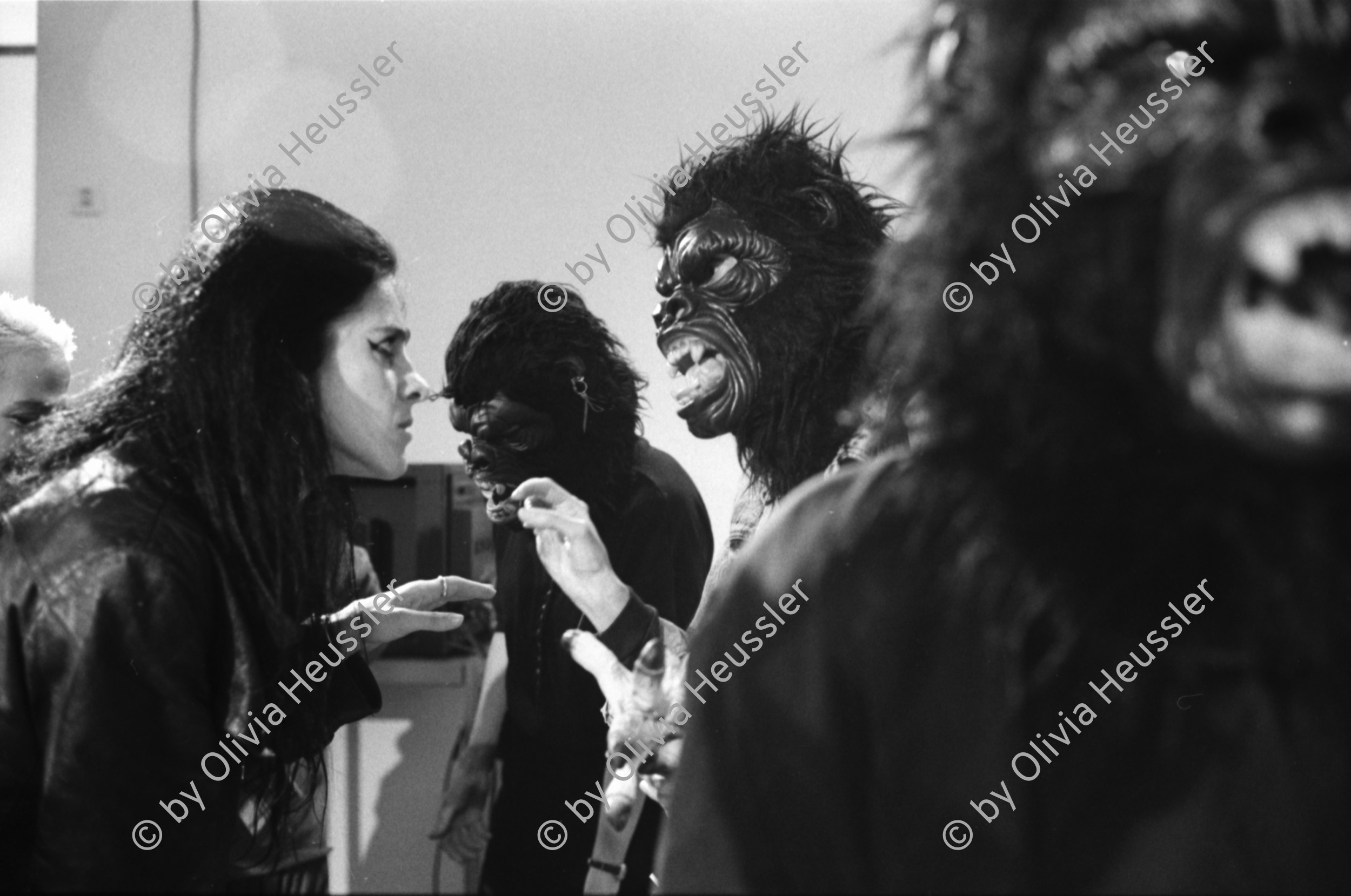 Image of sheet 19900900 photo 1: s