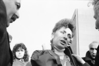 Image of sheet 19901080 photo 22: Die türkische Menschenrechtsanwältin Eren Keskin vor dem Staatssicherheitsgericht in Ankara, Türkei 1990.