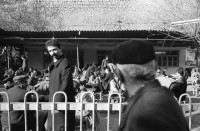 Image of sheet 19901080 photo 9: Die Männer sitzen in einer Teestube.  Kurdish Turkey Kurds