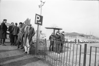 Image of sheet 19901090 photo 6: Staatssicherheitsgericht. Prozess gegen die kurdischen Anwälte: Vedat Aydin, Zeki Okçuoğlu und Mustafa Oezer.  Die angeklagten kurdischen Anwälte v.l.n.r. Vedat Aydin, Ahmet Zeki Okçuoğlu, und Mustafa Oezer während einem Prozess im Ankaraer Staatsgericht stehen vor dem Staatsrichter in der Anklagebank. Kurds Kurdish Turkey Ankara Dec. 1990 

Vor dem Eingang des Staatssicherheitsgericht.

Lissy Schmidt (am 3.4.94 im Irak umgebracht) a German freelance journalist who worked with Agence France-Presse and the German newspapers Frankfurter Rundschau and Der Tagesspiegel, and a friend were shot and killed when gunmen opened fire on their car outside the city of Sulaymaniyah in the Kurdish-controlled area of northern Iraq.-
Dort fotografierte ich den Staatsrichter, was er nicht mochte und protestierte. Eine junge Verteidigerin sprach für mich ein Plädoyer.
Nr. 36 Mustafa Oezer steht in der Anklagebank. 
Türkei Kurdische Ostanatolien √