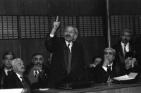 Image of sheet 19901100 photo 13: frtsg. 901090 Im Staatsgericht Ankara. Der Prozess um den kurdischen Anwalt Vedat Aydin Nr. 5, der im Juli 91 von Todesschwadronen umgebracht wurde. Im Prozess wurden alle drei wegen Kurdisch sprechens verklagt, und später frei gesprochen. Mi: Ahmet Zeki Okçuoğlu, und re: Mustafa Oezer (HEP). In der Anklagebank. Umringt von türkischen Militärs. Die Verteidiger Innen, über 100, zogen sich unter Protest zurück und führten später ihre Plädoyer aus dem Zuschauerraum. Turkey Kurdish Kurds
Die angeklagten kurdischen Anwälte v.l.n.r. Vedat Aydin, 

(Vedat Aydın, the Diyarbakır branch chairman of the now-defunct People’s Labor Party (HEP), was found dead on a road near Malatya on 7 July 1991, two days after armed men had taken him from his home in Diyarbakir. The widow Sükran Aydın thinks her husband’s murder was a turning point and that there was a sudden increase in the number of unsolved murders in the country’s Southeast following his death. She believes that a clandestine unit within the gendarmerie was responsible for the murder.[48] Only 18 years after the killing the public prosecutor in Diyarbakir opened a file seeking the detention of nine JITEM members including the Major Aytekin Özen)



Ahmet Zeki Okçuoğlu, und Mustafa Oezer während einem Prozess im Ankaraer Staatsgericht. Ahmet Zeki Okçuoğlu, ist 1999 einer der Verteidiger im Prozess gegen den Kurdenführer Oecalan. Öcalan Ankara Türkei 12.90