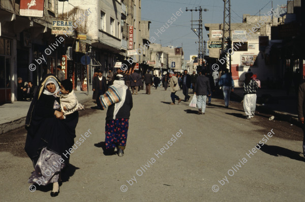 Image of sheet 19903005 photo 18: Nusaybin, kurdische Türkei 1990.