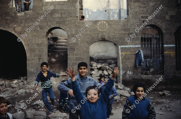 Image of sheet 19903005 photo 24: Dijarbakir, kurdische Türkei 1990.