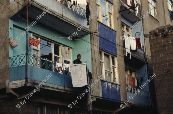 Image of sheet 19903005 photo 25: Dijarbakir, kurdische Türkei 1990.