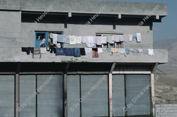 Image of sheet 19903005 photo 3: Dijarbakir, kurdische Türkei 1990.