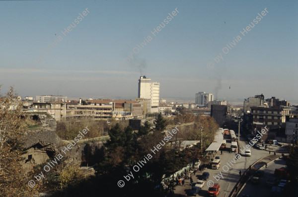 Image of sheet 19903005 photo 4: Dijarbakir, kurdische Türkei 1990.