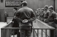 Image of sheet 19910010 photo 0: Prozess gegen die drei kurdischen Anwälte. Portrait Leiter des Türkischen Menschenrechtsverein in Ankara. Nevzat Helvaci. Während dem Prozess gegen die kurdischen Anwälte Vedat Aydin, Ahmet Zeki Okçuoğlu und Mustafa Oezer protestieren die Verteidiger Innen vehement gegen die Gerichtspraxis. Aydin wurde im Juli von türkischen Todesschwadronen ermordet. Ankara, Türkei 12.90 Kurdish Turkey Kurds. 
02.95 der türkische Anwalt und Mitglied der Regierungskomission zu Menschenrechtsfragen ist aus Protest von seinem Posten zurückgetreten. Angehörige der Komission haben einen Bericht zur Lage in der Türkei und Foltersituation zurückgehalten. aus TA.
Kunsthaus Ausstellung Biefer Zgraggen. Diakonissin besucht Segantini Ausstellung.Kriegsbeginn USA Irak. Victory oder Peace Friedenszeichen.