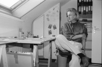 Image of sheet 19910270 photo 28: Portrait Jungdesigner Armin Hauser Gewinner Designpreis für Hochparterre in Schwäbisch Gmünd. BRD. 1991