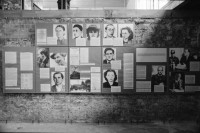 Image of sheet 19910480 photo 35: Im ehemaligen Reichsluftfahrt Ministerium  von Göhring und Haus der Ministerien DDR, dann Treuhandgesellschaft und heute Bundesfinanzamt (gebaut von Ernst Sagebiel), Eingang Wilhelmstrasse Mural Nie wieder Deutschland Kein 4. Reich Halle Ausstellung Topographie des Terrors Der Krieg gegen die Sovietunion. Portrait Galerie von Ermordeten. Philip Morris Sonnenschirm Martin Gropius Bau
Günter Grass deutet in seinem neuen Buch 9.95, ' ein weites Feld '. an: Dass die Treuhandanstalt , die 'Drecksarbeit' für die Bundesregierung verrichtet habe. Grass sagt hinsichtlich dem Tod vom ehemaligen Präsidenten der Treuhandanstalt, Rohwedder: ' Wer ein solch menschenverachtendes Instrument wie die Treuhand ins Leben ruft, muss sich nicht wundern, wenn darauf terroristisch reagiert wird. ' Dazu Birgit Breuel: Dies sei Geschichtsklitterung und Einfältigkeit.
Berlin 1991 Deutschland Wiedervereinigung
The Ministry of Aviation (German: Reichsluftfahrtministerium), abbreviated RLM, was a government department during the period of Nazi Germany (1933–45). It is also the original name of the Detlev-Rohwedder-Haus building on the Wilhelmstraße in central Berlin, Germany, which today houses the German Finance Ministry (Bundesministerium der Finanzen).

The Ministry was in charge of development and production of aircraft, primarily for the German Air Force (the Luftwaffe), but also for commercial applications. As was characteristic of government departments in the Nazi era, the Ministry was personality-driven and formal procedures were often ignored in favor of the whims of the Minister, Reichsmarschall Hermann Göring. As a result, early successes in aircraft development progressed only slowly and erratically during World War II.