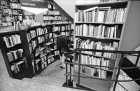 Image of sheet 19910670 photo 8: Pinkus Buchhandlung an der Froschaugasse,