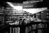Image of sheet 19910670 photo 9: Portrait Pinkus Buchhandlung an der Froschaugasse, 20 Jahre Selbstverwaltung. Laden. Books shop Bookshop Zürich Schweiz Europe Switzerland swiss √
© 1991, OLIVIA HEUSSLER / www.clic.li
