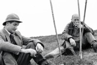Image of sheet 19910730 photo 4: Hirschjagd in Schottland. 1991 √ deer hunting scotland hunter traditional man men  walking sticks highland Deer hunting in Scotland
