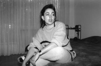 Image of sheet 19910860 photo 30: Portrait Christina America. Delphys Geburtshaus in Oberengstringen. Zürich 1991