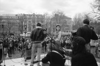 Image of sheet 19920190 photo 8: Midnight to Six mit Buzz Maeschi und Karin Diblitz auf dem Sechseläutenplatz, Zürich  1992.