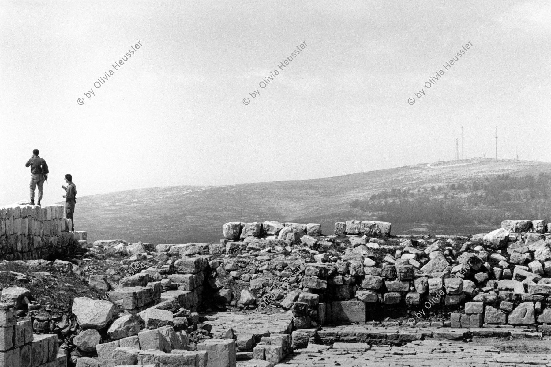 Image of sheet 19920340 photo 16: Israelische Soldaten. Palästina Palestine Sicht auf Siedlung Aussenstation 
Israeli soldier military Occupied territory Settlement Palestine Palästina 1992 √

© 1992, OLIVIA HEUSSLER / www.clic.li