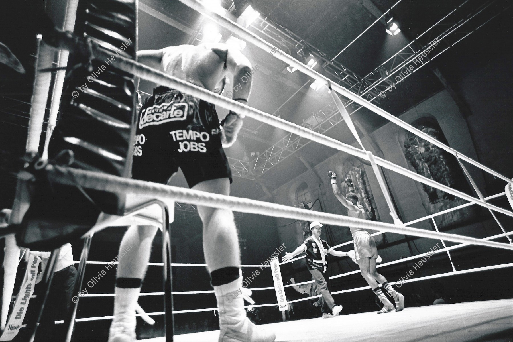 Image of sheet 19920500 photo 29: Der Berner Jean-Charles Meuret und der Amerikaner Ricky Hayes beim Schwerwelter Gewicht Profi - Boxmatch in der Gessnerallee in Zürich  1992 √ Swiss Switzerland Schweiz Europe european

Boxing (pugilism, prize fighting, the sweet science or in Greek pygmachia) is a martial art and combat sport in which two people engage in a contest of strength, reflexes, and endurance by throwing punches at an opponent with gloved hands