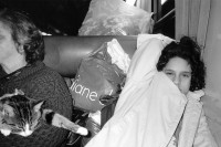 Image of sheet 19920690 photo 4: train public transport girl cat France TGV sncf Mädchen Girl