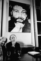 Image of sheet 19920720 photo 27: Jonas Mekas, Litauischer Untergrund Filmer in Amerika.,  an einer Presse Konferenz im Schriftstellerverein in Paris France 

Der in den USA lebende litauische Untergrundfilmer Jonas Mekas vor seiner Abbildung, während einer Pressekonferenz in Paris, Frankreich. Nov. 1992 

Original Lithuanian underground filmmaker Jonas Mekas during a press conference in Paris. Mekas lives and works in the U.S.A. and in Paris, France europe √ Portrait film cinema