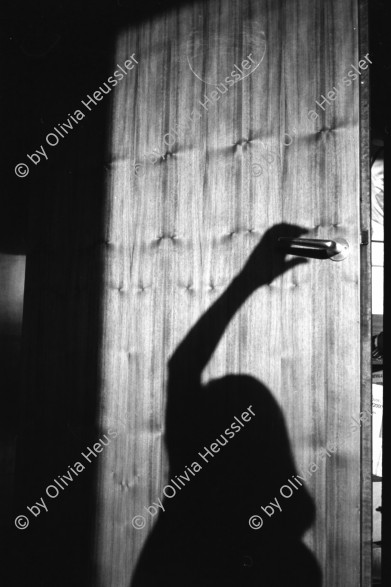 Image of sheet 19930010 photo 18: Schatten. Selbstportrait Nackt.
Cité des Arts