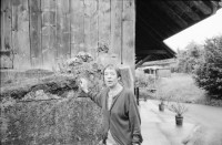Image of sheet 19930371 photo 17: Valery Heussler bei sich zu Hause