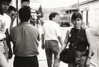 Image of sheet 19930430 photo 7: Olivia und Polin Sergio Valdivia Salinas während der militärischen Besetzung von Esteli durch das 'FROC', Esteli. Nicaragua 07.93 Aufgenommen von Riccardo Salinas