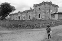 Image of sheet 19930660 photo 26: frtsg. 930650 Portrait Don Guillermo. Cosigüina chinandega
Pueblo Nuevo Juan Alberto Benavidez beim Heilen in seinem Lokal Nicaragua 1993

traditional health care medicine natural ISNAYA Naturheilmedizin healing sobador