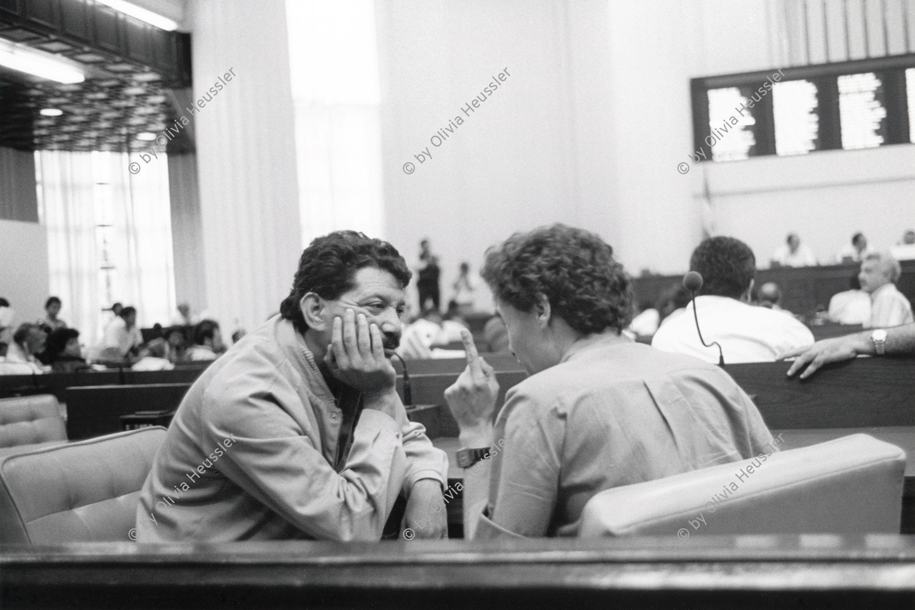 Image of sheet 19930670 photo 25: Re es un político, escritor y comandante guerrillero nicaragüense.

Dora María Téllez Arguello comandante guerrillera, historiadora y política nicaragüense nacida en la ciudad de Matagalpa, el 21 de noviembre de 1955.