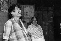 Image of sheet 19930690 photo 11: Der Ehemann von Dona Zamora ist auch Heiler. Pueblo Nuevo Nicaragua 1993 √ healer healing traditional medicine curandero curandera medicina popular america central 
© 1993, Olivia Heussler