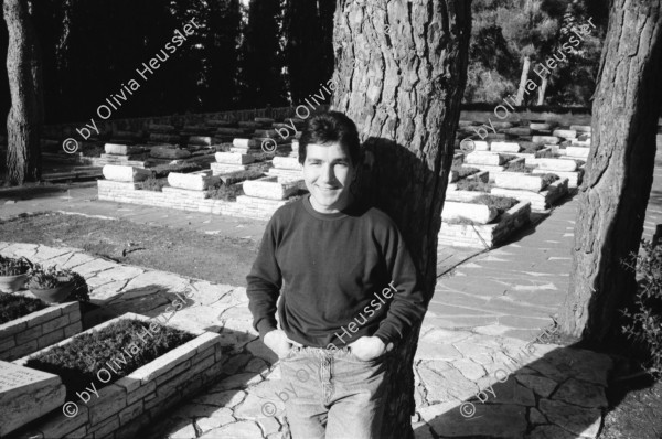 Image of sheet 19931350 photo 17: Soldatenfriedhof Mount Herzl. Yad Vashem. Portrait Ilan Wizgam.