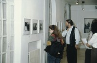 Image of sheet 19933004 photo 7: Photo-Exhibition «Out of Jerusalem» by Olivia Heussler, Centre Culturel Français, East-Jerusalem 1993.
Charles Landsmann Reporter und Journalist aus Basel (re)