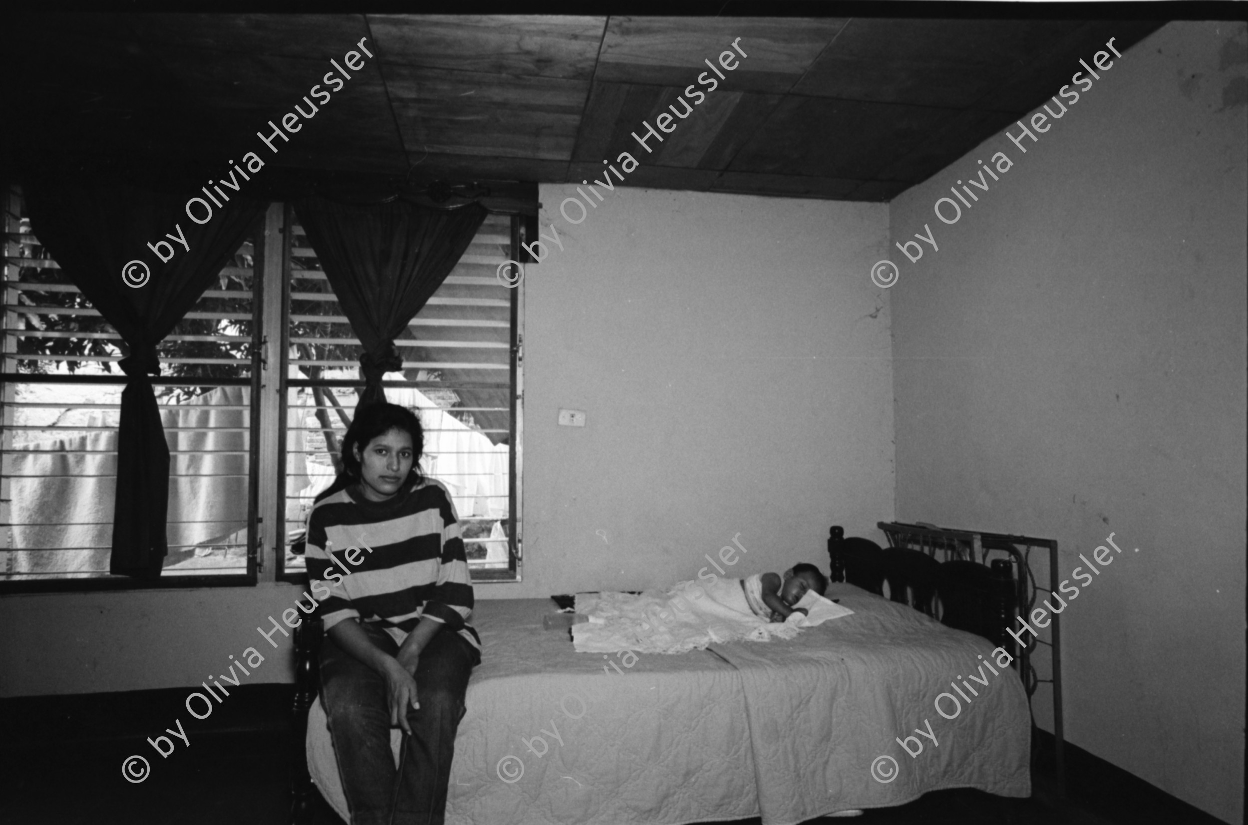 Image of sheet 19940750 photo 36: Ei