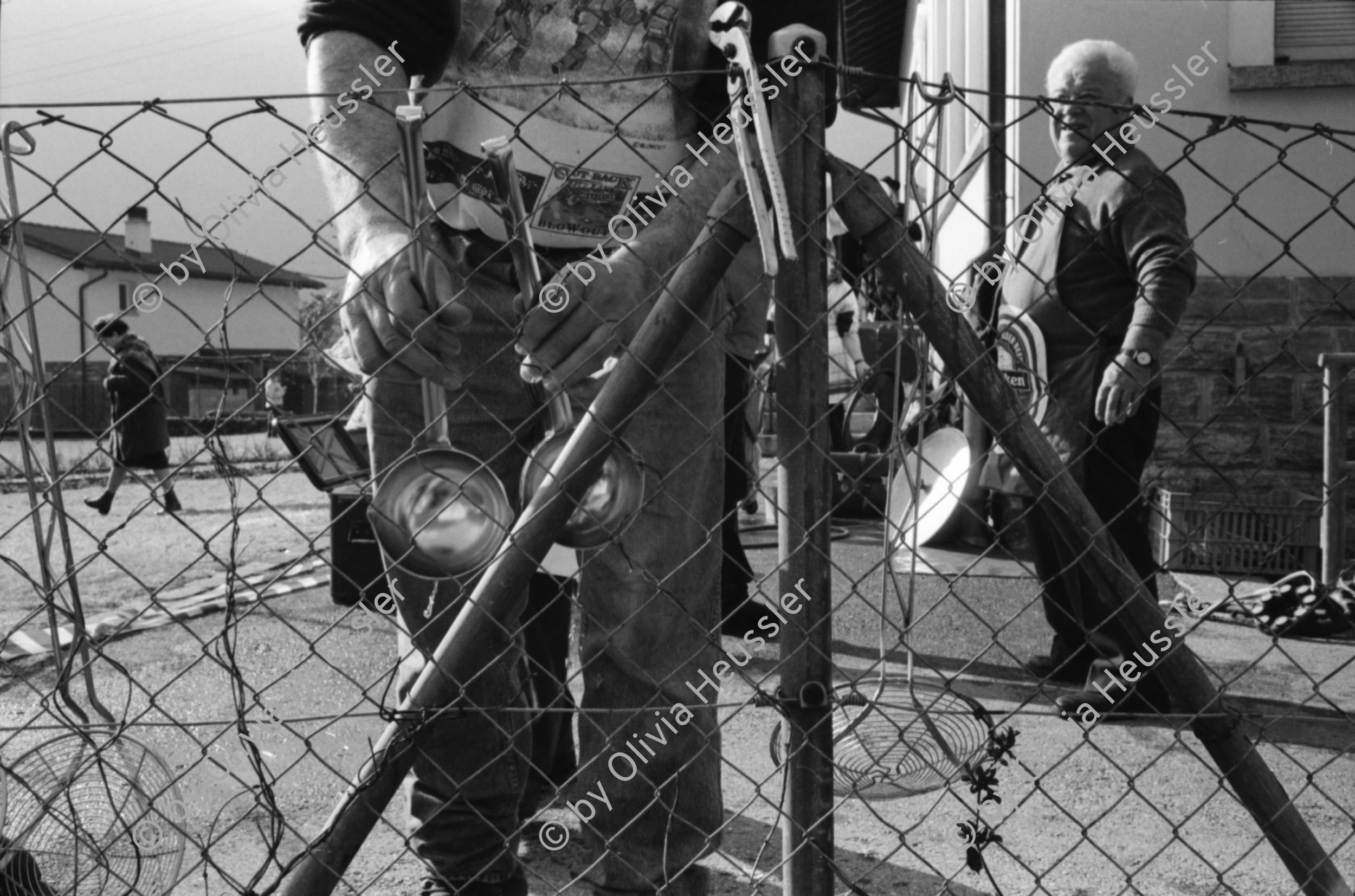 Image of sheet 19950010 photo 35: Carnevala