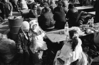 Image of sheet 19950020 photo 36: frtsg. 950010 Carnevale in Gordevio vor dem Unione. mit Carla Zanoli. und Hansruedi.