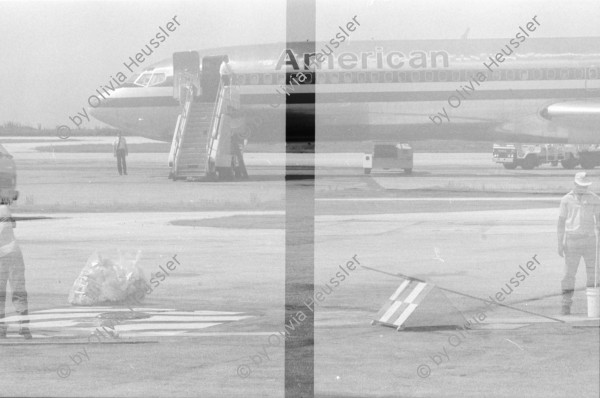 Image of sheet 19950070 photo 5: Flughafen Curacao Doppelbelichtungen Flugzeug der KLM und Leute etc,