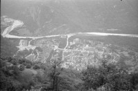 Image of sheet 19950222 photo 28: Auf der Alpe Nimi bei Onkel Zanoli Ziegen Ziegenbock Beim Käsen Carla Zanoli Ziegenkäse Tessin Ticino Valle Maggia 
8. Juli Albishaus 85. Geburtstag Amalie Pinkus Bigna Rambert und Bertold Rotschild Zürich