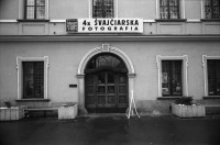 Image of sheet 19950470 photo 14: gemischt Personen Minkoff Ohlesen tanzen  König Pfaff Kia Motors Bahnhof  Roma raucht Portrait