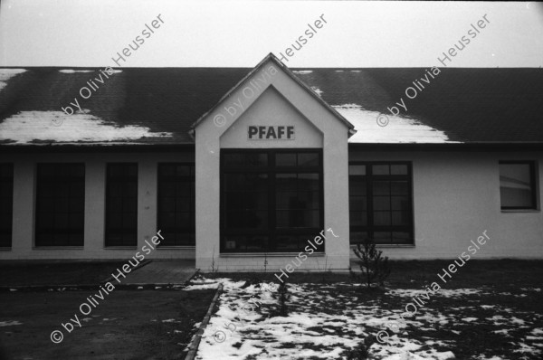 Image of sheet 19950470 photo 19: gemischt Personen Minkoff Ohlesen tanzen  König Pfaff Kia Motors Bahnhof  Roma raucht Portrait