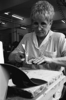 Image of sheet 19960360 photo 16: Frauen Handarbeit  bei Bally
Schuhfabrik Bally in Stabio, Ticino Tessin Schweiz. 20.05.96  1996 Shoes factory south Switzerland business manufactor √ women woman work working 

Schuhfabrik Bally Stabio Kanton Tessin Svizzera
Canton Ticino Switzerland 1996
woman work shoes shoefabric
AEHMO
