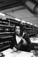 Image of sheet 19960370 photo 15: Bally Schuhwerk Stabio Tessin Switzerland Schweiz Ticino 1996 shoe factory handmade shoes woman portrait work
 Out of: Schichtwechsel Jour ouvrable Per chi suona la sirena SMUV UNIA 
© 1996, Olivia Heussler  √