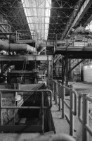Image of sheet 19960410 photo 14: frtsg. Transfer SAH letzter Eisenrest  30-36 Eisenstahl für Beton

Abbruch und Entsorgung der Metallfabrik Monteforno Stahlwerk der Von Roll
Acciaierie e Laminatoi SA, Metallwerke Monteforno, war ein Stahlwerk mit Sitz in Bodio im Schweizer Kanton Tessin Svizzera Schweiz Switzerland Leventina

Out of:
Schichtwechsel, Rotpunktverlag
Jour ouvrable , Edition d'en bas
Per chi suona la sirena, Editione Casagrande
SMUV UNIA