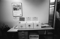 Image of sheet 19960460 photo 8: frtsg. ABB Baden Büro Turbo System AG  Frau Biondi - 15.
ab 16 Der Bund Druckerei Arbeiter Drucker Buchdruck Bümpliz Morgenstr. 31.Mai 
23.00 -2.30 Uhr Bern Schweiz 1996

'Neue Farbe für die Druckmaschine. 'Der Bund' Druckereizentrum Bümpliz, Bern. 05.96 1996
Out of: 
Schichtwechsel, Rotpunktverlag 
Jour ouvrable , Edition d'en bas
Per chi suona la sirena, Editione Casagrande
SMUV UNIA