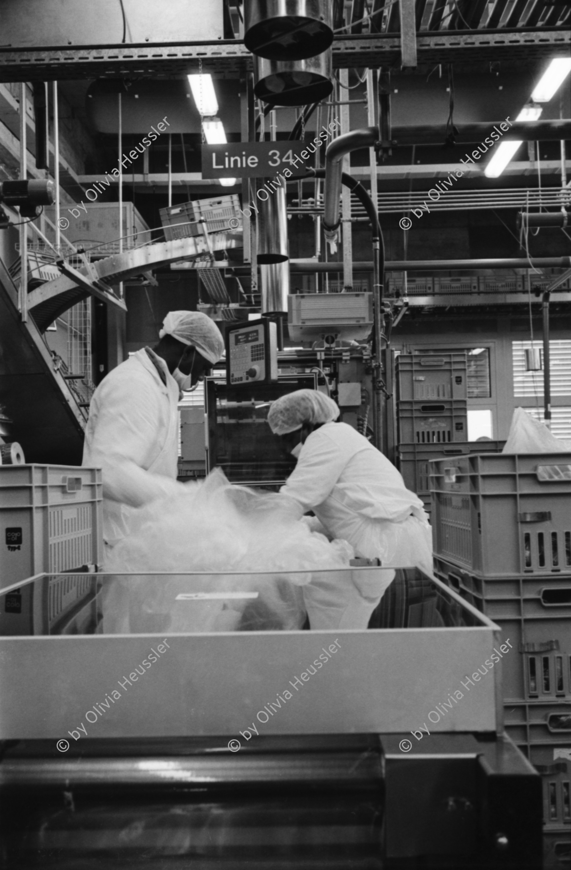 Image of sheet 19960580 photo 25: F