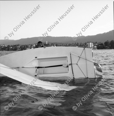 Image of sheet 19960670 photo 2: Segeln Segelboot auf dem Zürichsee Laser Zürich yachting 1996 sport sailing
Junioren-Laser Training im Zürichsee. Juli 1996 sailing sport Zürich Swiss Schweiz Switzerland lake

© 1996, Olivia Heussler ASVZ