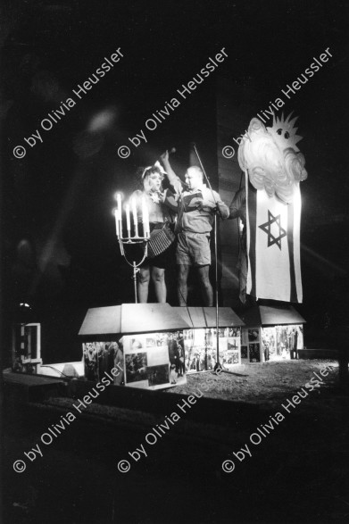 Image of sheet 19960770 photo 24: frtsg. Akko Theater Production aus Israel. Zürich Endingen Synagoge 1996 √ Switzerland Schweiz Acco theater center