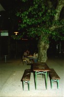 Image of sheet 19980190 photo 28: Konga Tambour Trommel Spiel Dynamo Gruppe spielt Bar Jugendliche Baugenossenschaft Fotos für Peter Krähenbühl Imhofstrasse Zürich genossenschaft 1998