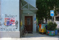Image of sheet 19980220 photo 21: Kinderhaus Stromboli Kinder Gruppe Amt für Soziokultur Zürich 05.98 Zürich, Kreis fünf 5 Zollstrasse Schweiz Switzerland Europe
© 1998, Olivia Heussler