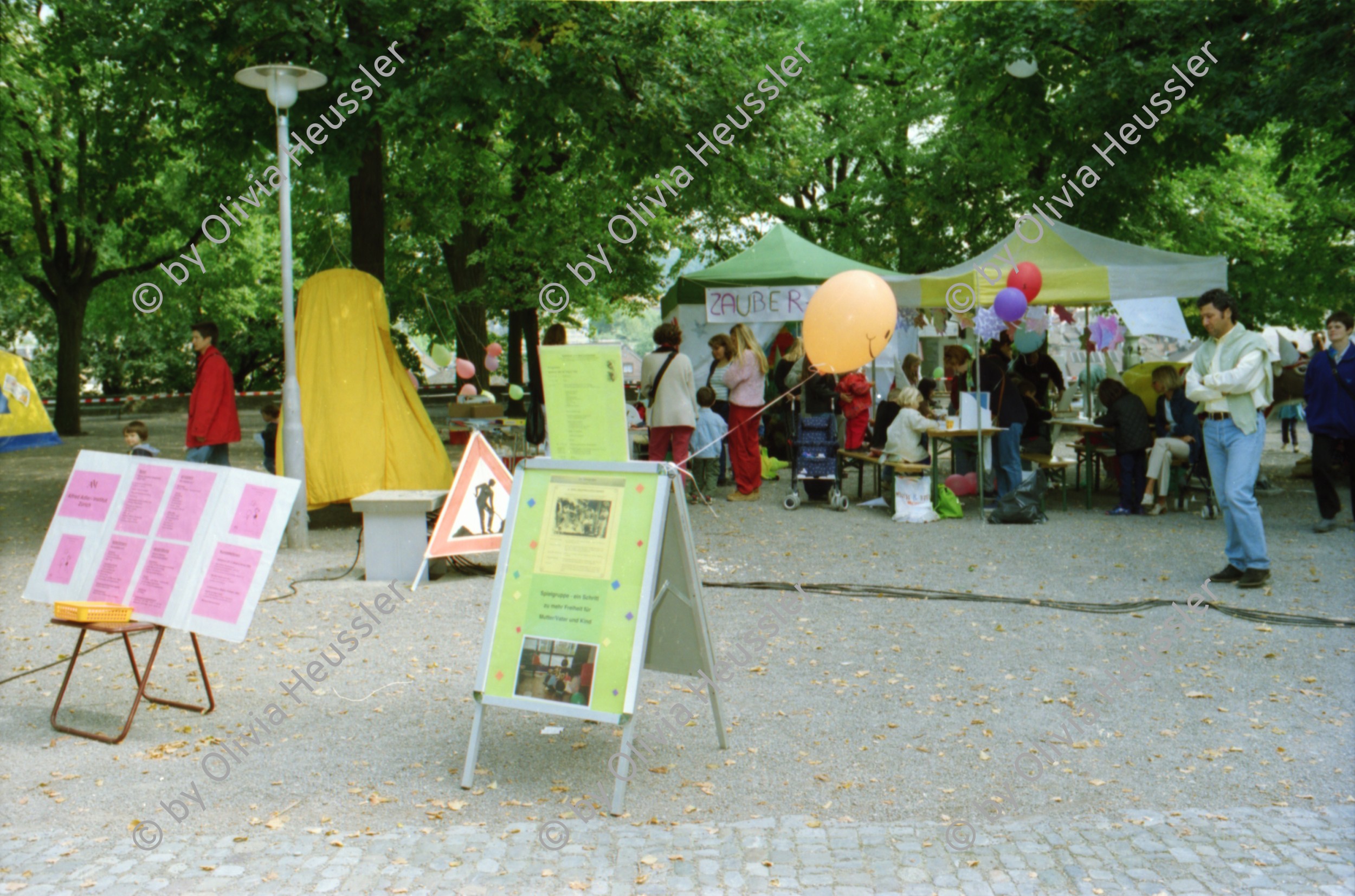 Image of sheet 19980420 photo 36: 1. Spielgruppentag auf dem Lindenhof