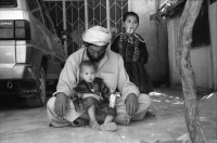 Image of sheet 20010070 photo 1: Belutschistan (persisch ‏بلوچستان‎) ist eine Region im Iranischen Hochland, die sich über den Osten Irans, den Süden Afghanistans und den Südwesten Pakistans erstreckt. Die Fläche beträgt etwa 300.000 km².