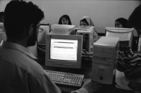 Image of sheet 20010072 photo 28: Paschtuninnen und Hazara
Ihre Organisation unterstützt Hazara Flüchtlinge aus Afghanistan im Unterricht 
auf Computern
Belutschistan (persisch ‏بلوچستان‎) ist eine Region im Iranischen Hochland, die sich über den Osten Irans, den Süden Afghanistans und den Südwesten Pakistans erstreckt. Die Fläche beträgt etwa 300.000 km².