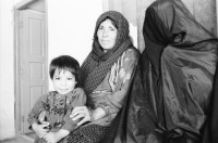 Image of sheet 20010076 photo 1: s
Belutschistan (persisch ‏بلوچستان‎) ist eine Region im Iranischen Hochland, die sich über den Osten Irans, den Süden Afghanistans und den Südwesten Pakistans erstreckt. Die Fläche beträgt etwa 300.000 km².